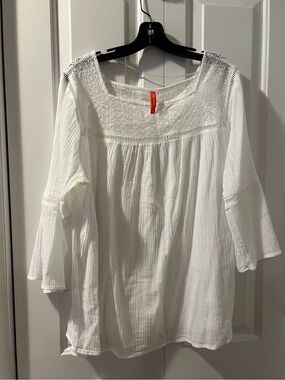 Joe Fresh White Lace Yoke Peasant Blouse